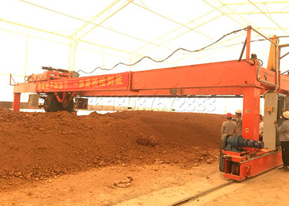 Wheel Type Compost Turner for Industrial Waste Composting