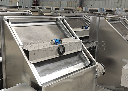 Inclined Screen Dewatering Machine for Cow Manure Management